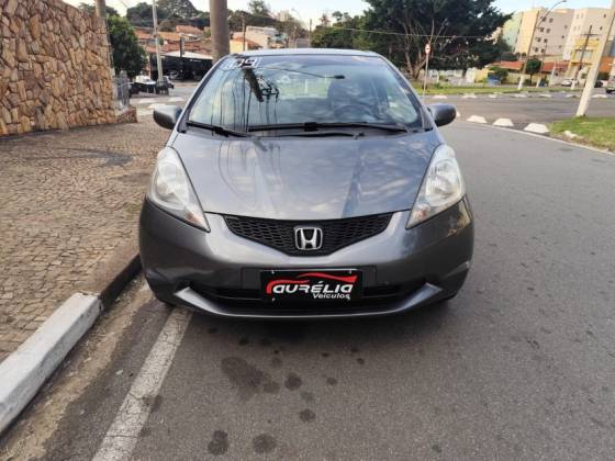 HONDA FIT 1.4 LX 16V FLEX 4P MANUAL HONDA FIT 1.4 LX 16V FLEX 4P MANUAL